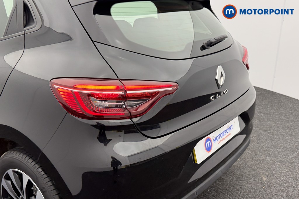 Used Renault Clio 2021 for sale - 76612136: Photo 20