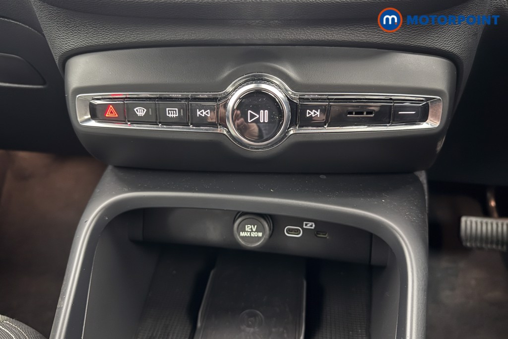 Used Volvo XC40 2023 for sale - 77374047: Photo 19