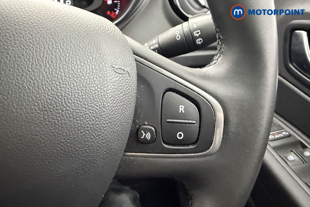 Used Renault Captur 2020 for sale - 77989247: Photo 15