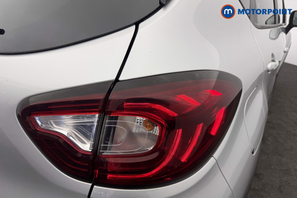 Used Renault Captur 2020 for sale - 77989247: Photo 23