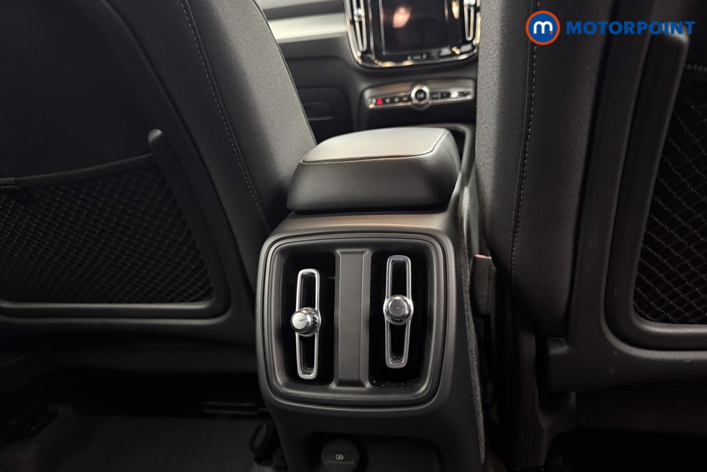 Used Volvo XC40 2023 for sale - 77312799: Photo 29