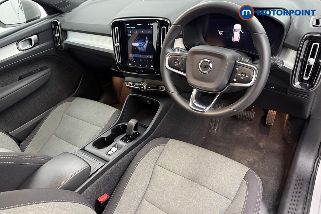 Used Volvo XC40 2023 for sale - 77312799: Photo 9