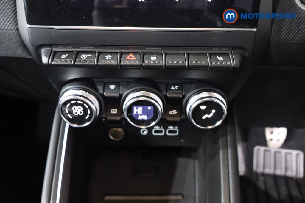 Used Renault Clio 2024 for sale - 77104303: Photo 12