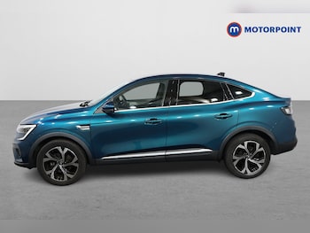 Used Renault Arkana 2023 for sale - 76961133: Photo