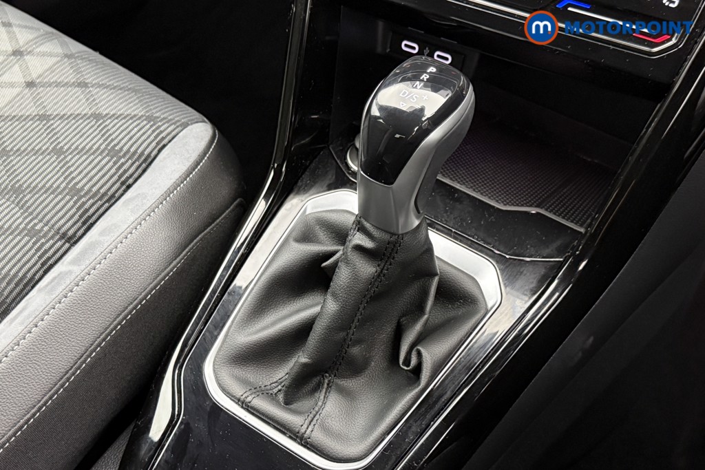 Used Volkswagen T-Roc 2022 for sale - 76491809: Photo 21