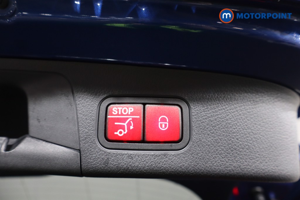 Used Mercedes-Benz GLA 2023 for sale - 76767192: Photo 36