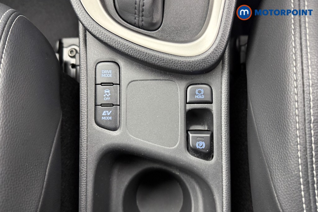 Used Toyota Yaris Cross 2023 for sale - 76933982: Photo 20