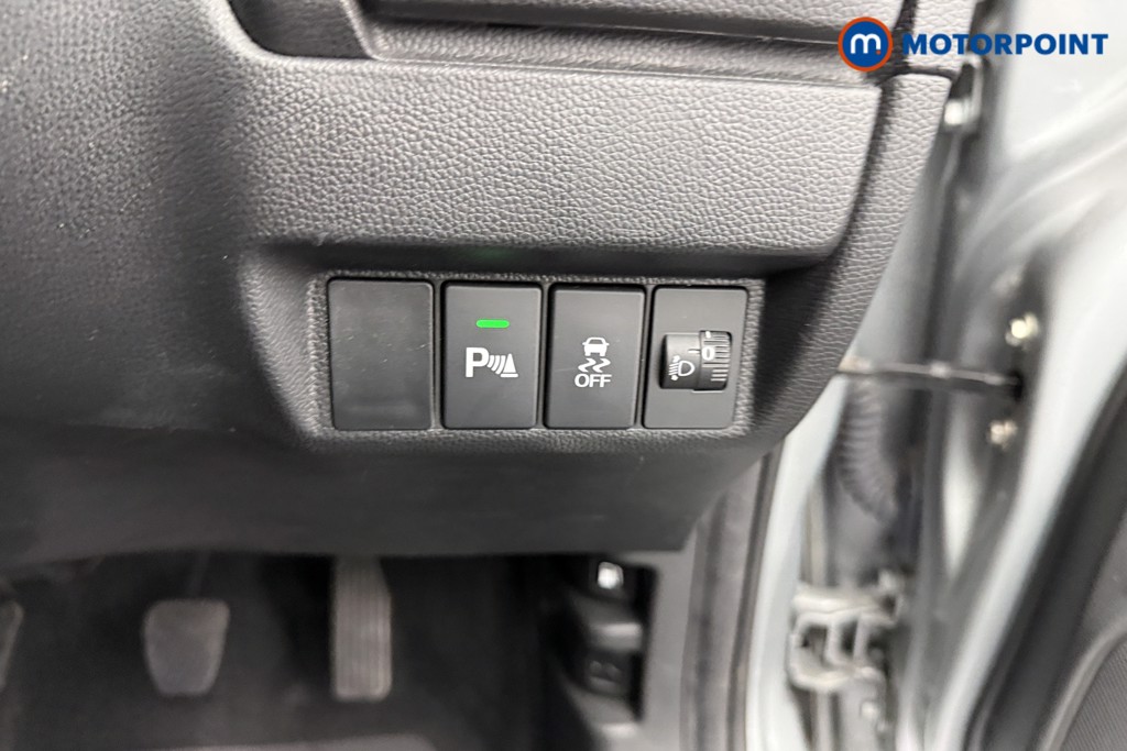 Used Honda Jazz 2016 for sale - 76889911: Photo 19