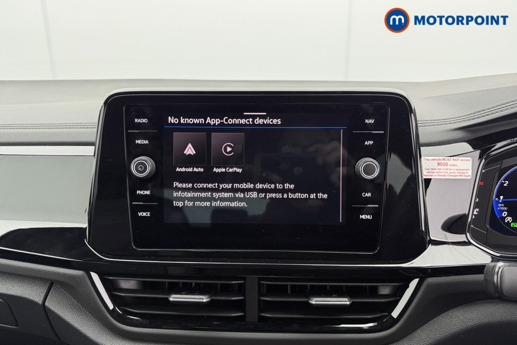 Used Volkswagen T-Roc for sale - 77245842: Photo 18