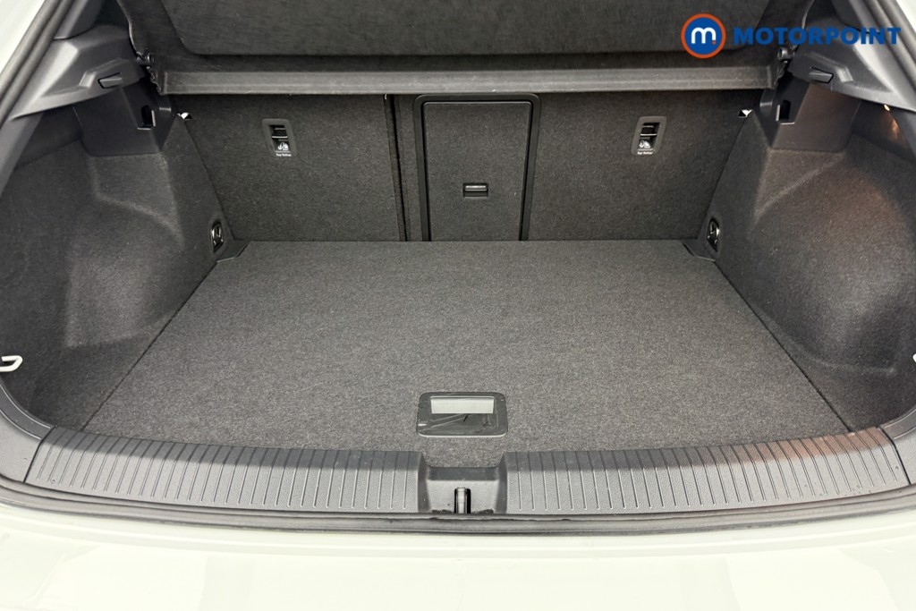 Used Volkswagen T-Roc for sale - 77245842: Photo 30