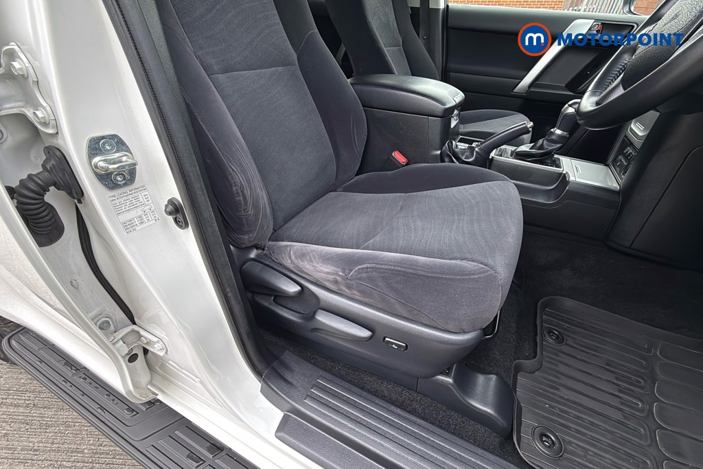 Used Toyota Land Cruiser 2022 for sale - 78123678: Photo 32