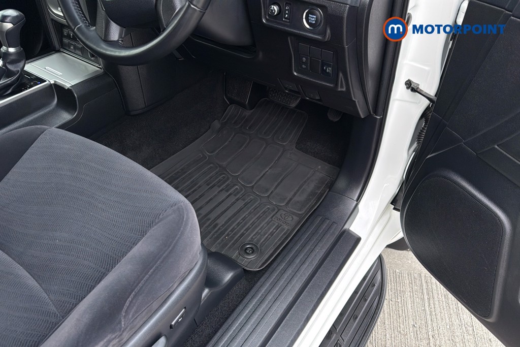 Used Toyota Land Cruiser 2022 for sale - 78123678: Photo 33