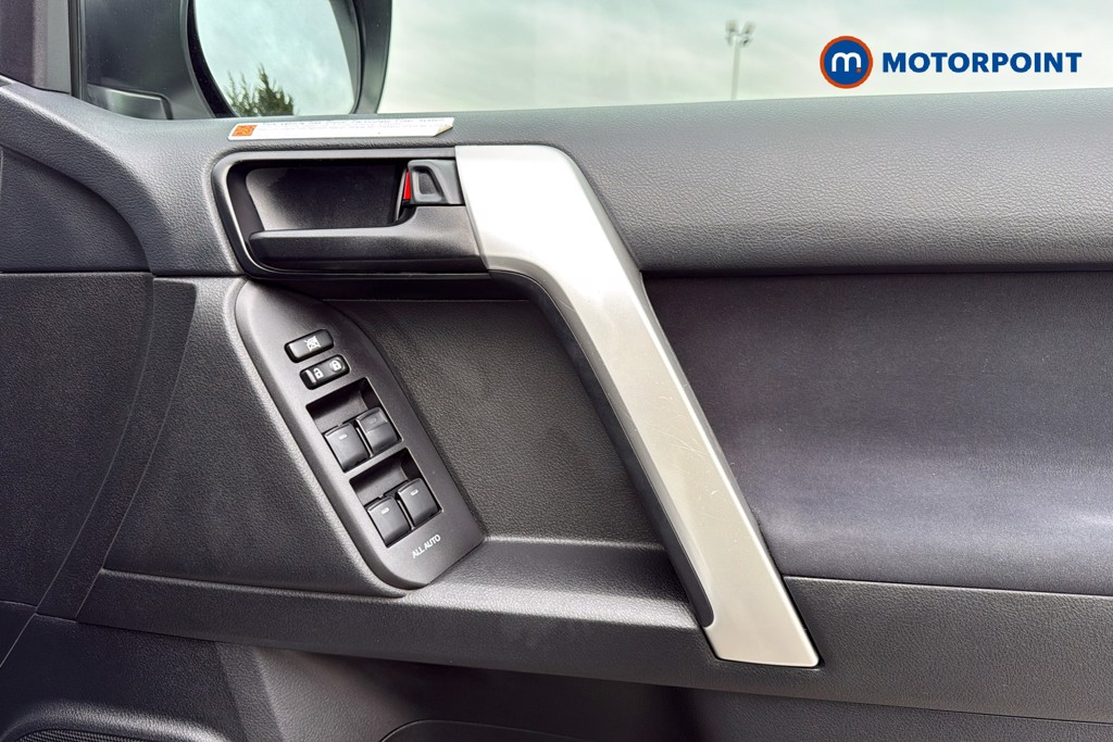 Used Toyota Land Cruiser 2022 for sale - 78123678: Photo 45