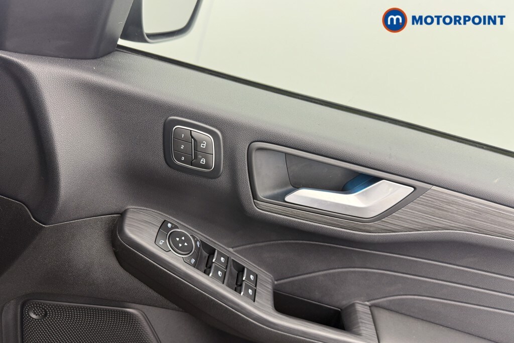 Used Ford Kuga 2025 for sale - 78196989: Photo 17