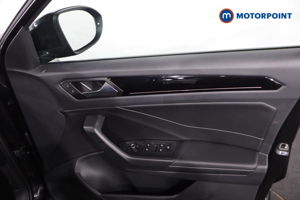 Used Volkswagen T-Roc 2025 for sale - 77546015: Photo 17