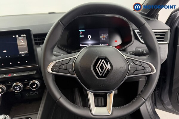 Used Renault Clio 2024 for sale - 76235058: Photo 11
