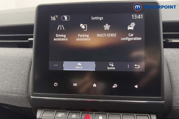 Used Renault Clio 2024 for sale - 76235058: Photo 19