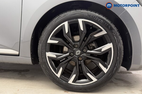 Used Renault Clio 2024 for sale - 76235058: Photo 38