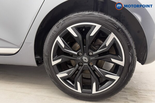 Used Renault Clio 2024 for sale - 76235058: Photo 40