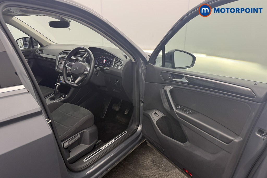 Used Volkswagen Tiguan 2023 for sale - 77730344: Photo 9