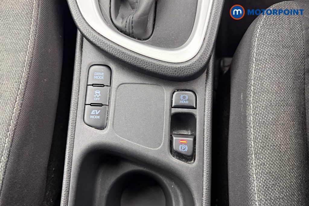 Used Toyota Yaris Cross 2022 for sale - 77340520: Photo 19