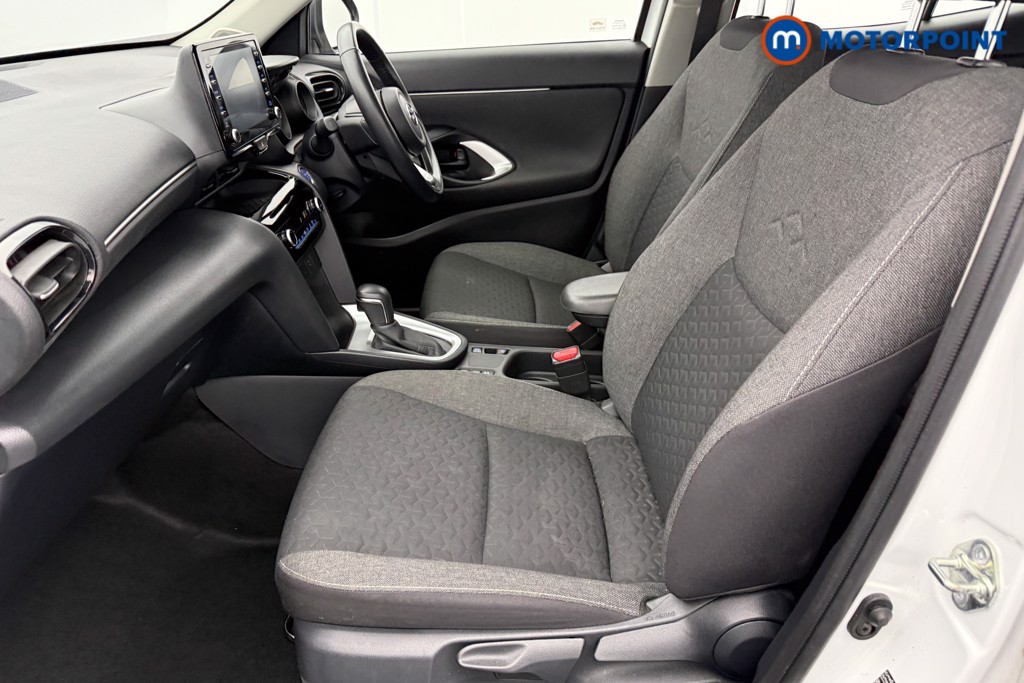 Used Toyota Yaris Cross 2022 for sale - 77340520: Photo 29