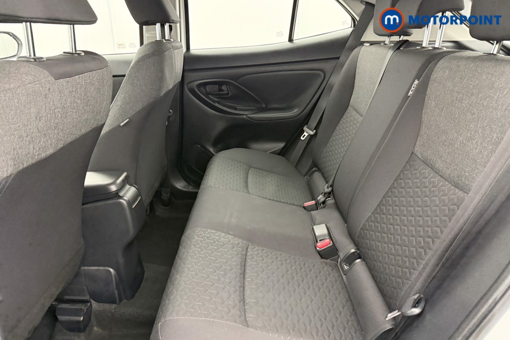 Used Toyota Yaris Cross 2022 for sale - 77340520: Photo 30