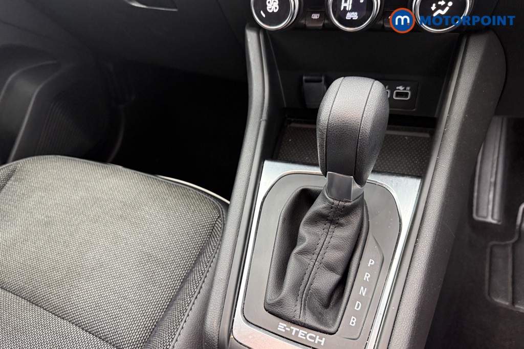 Used Renault Captur 2023 for sale - 76319873: Photo 19