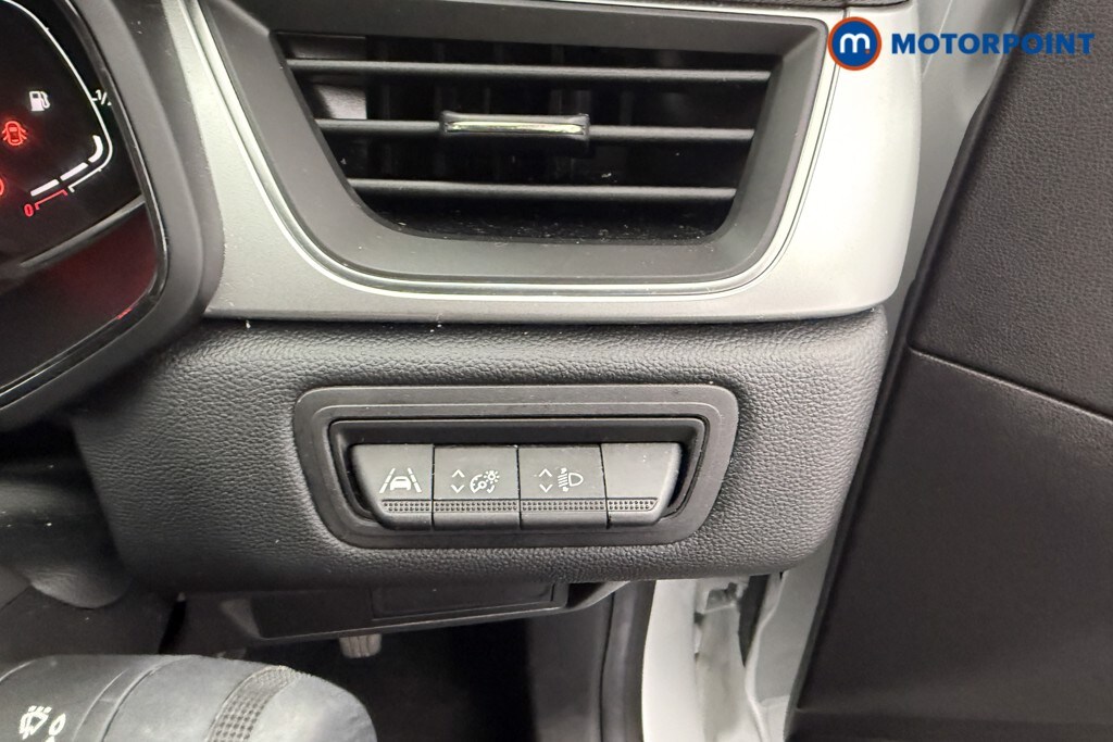 Used Renault Captur 2023 for sale - 76319873: Photo 22