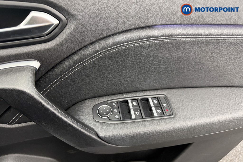 Used Renault Captur 2023 for sale - 76319873: Photo 23