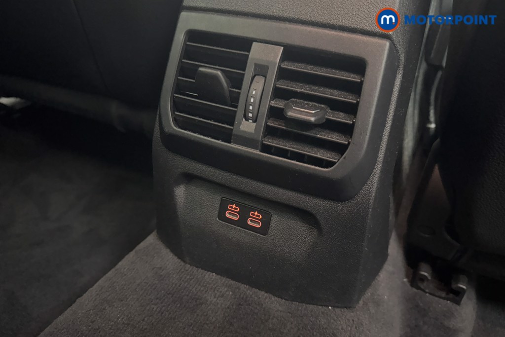 Used BMW 1 Series 2024 for sale - 76508468: Photo 32