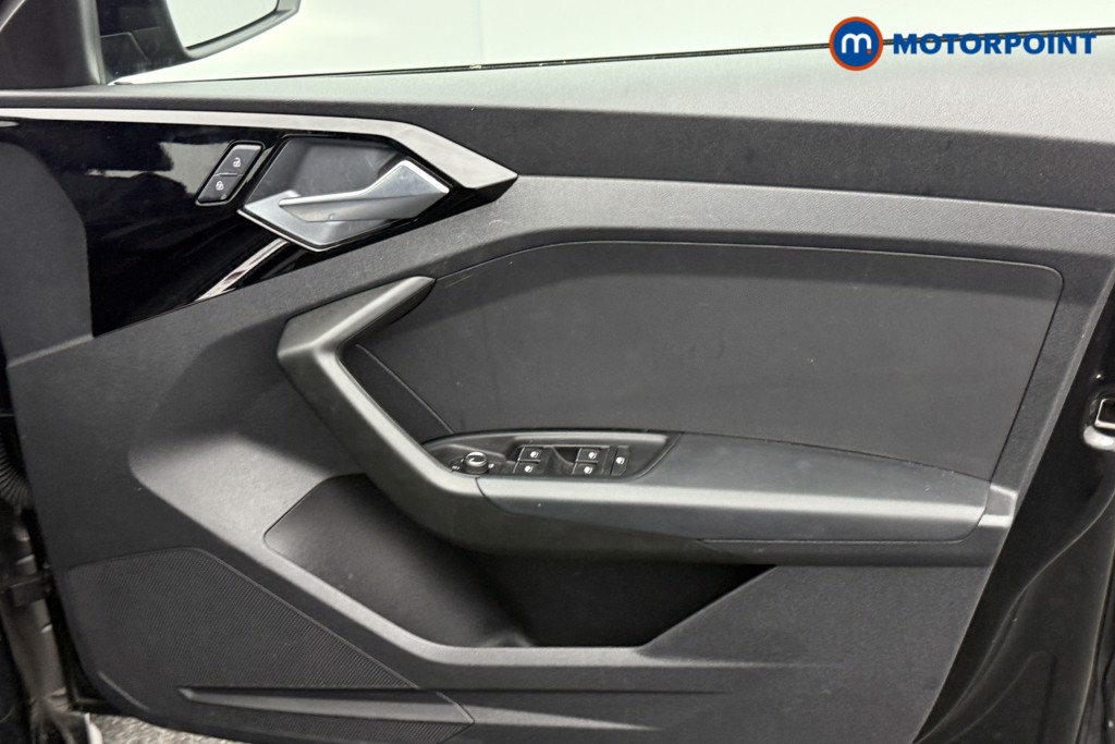 Used Audi A1 2023 for sale - 76568937: Photo 15