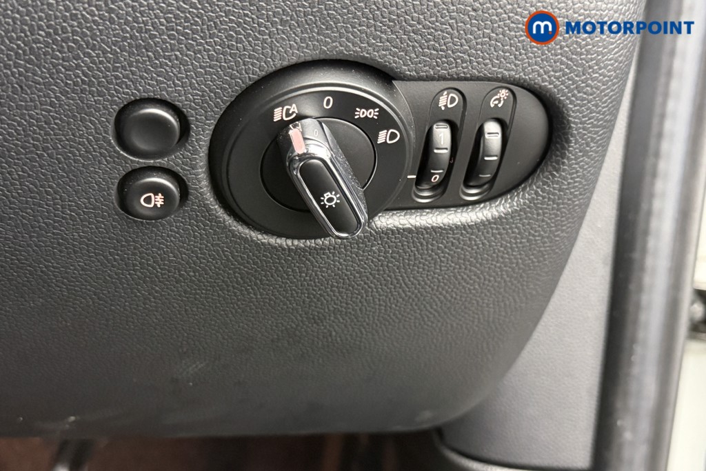 Used MINI Hatch 2021 for sale - 77324120: Photo 24