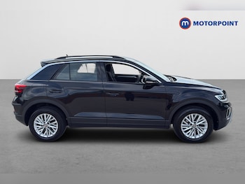 Used Volkswagen T-Roc 2023 for sale - 79102808: Photo