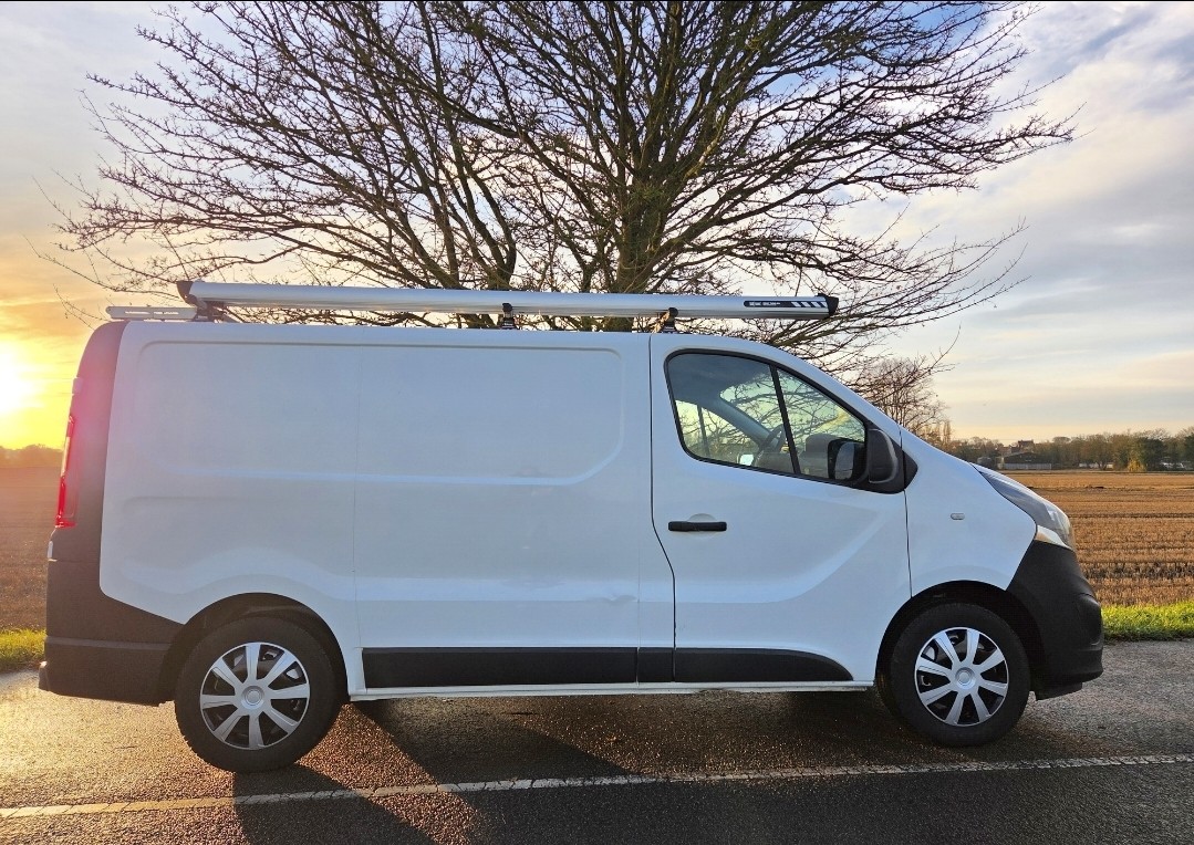 Used Vauxhall Vivaro 2017 for sale - 76836963: Photo 7
