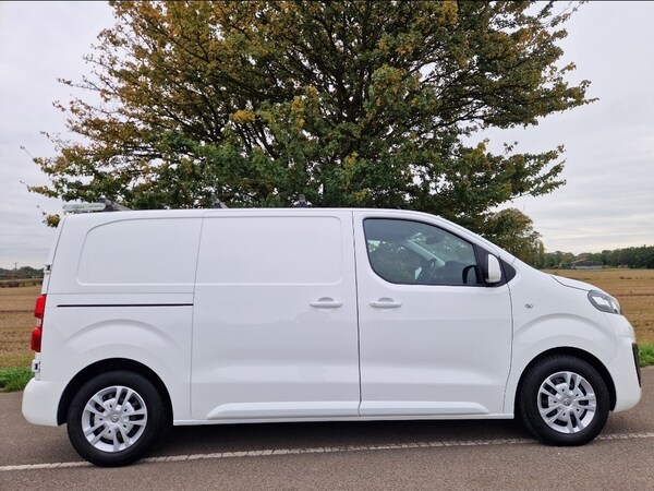 Used Vauxhall Vivaro 2020 for sale - 76174027: Photo 7