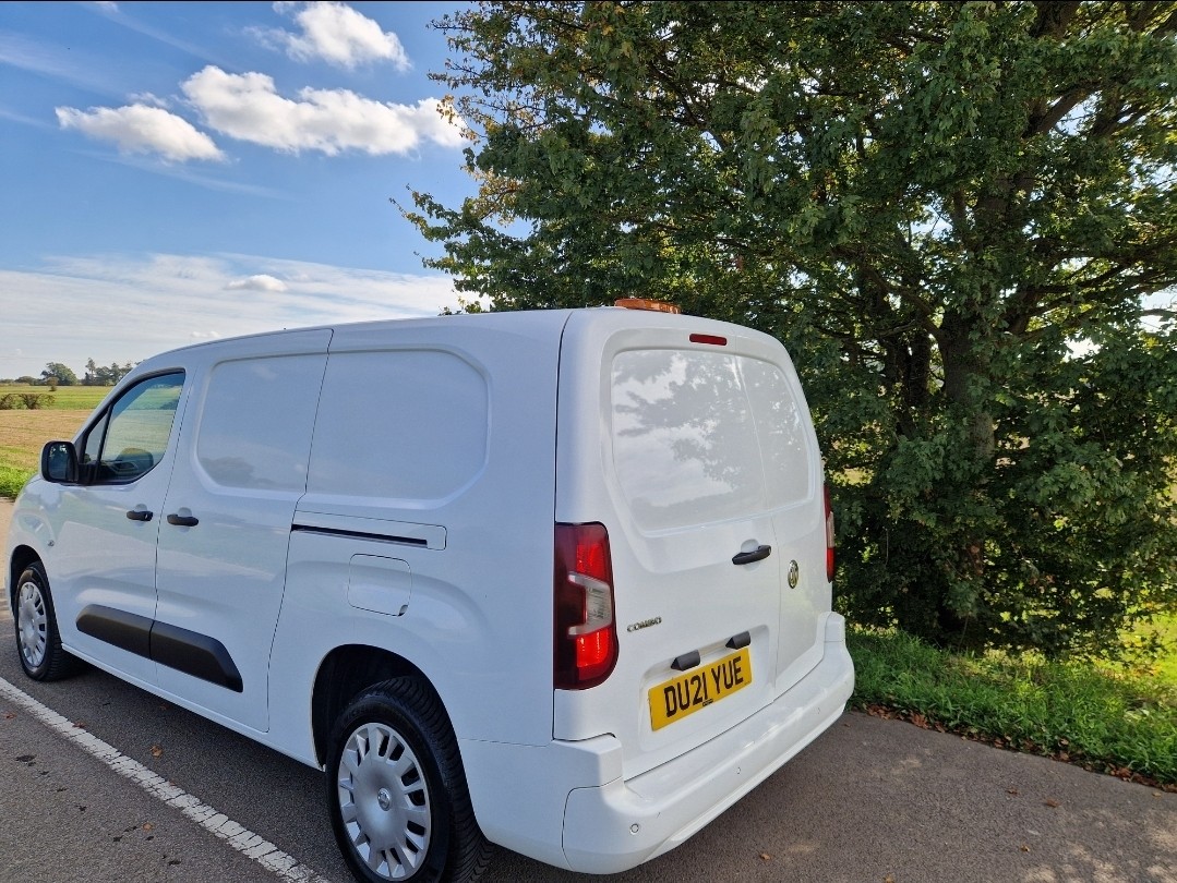 Used Vauxhall Combo 2021 for sale - 76120265: Photo 4
