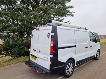 Used Vauxhall Vivaro 2016 for sale - 75733494: Photo