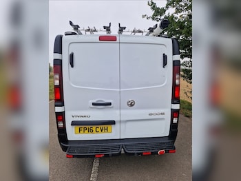 Used Vauxhall Vivaro 2016 for sale - 75733494: Photo