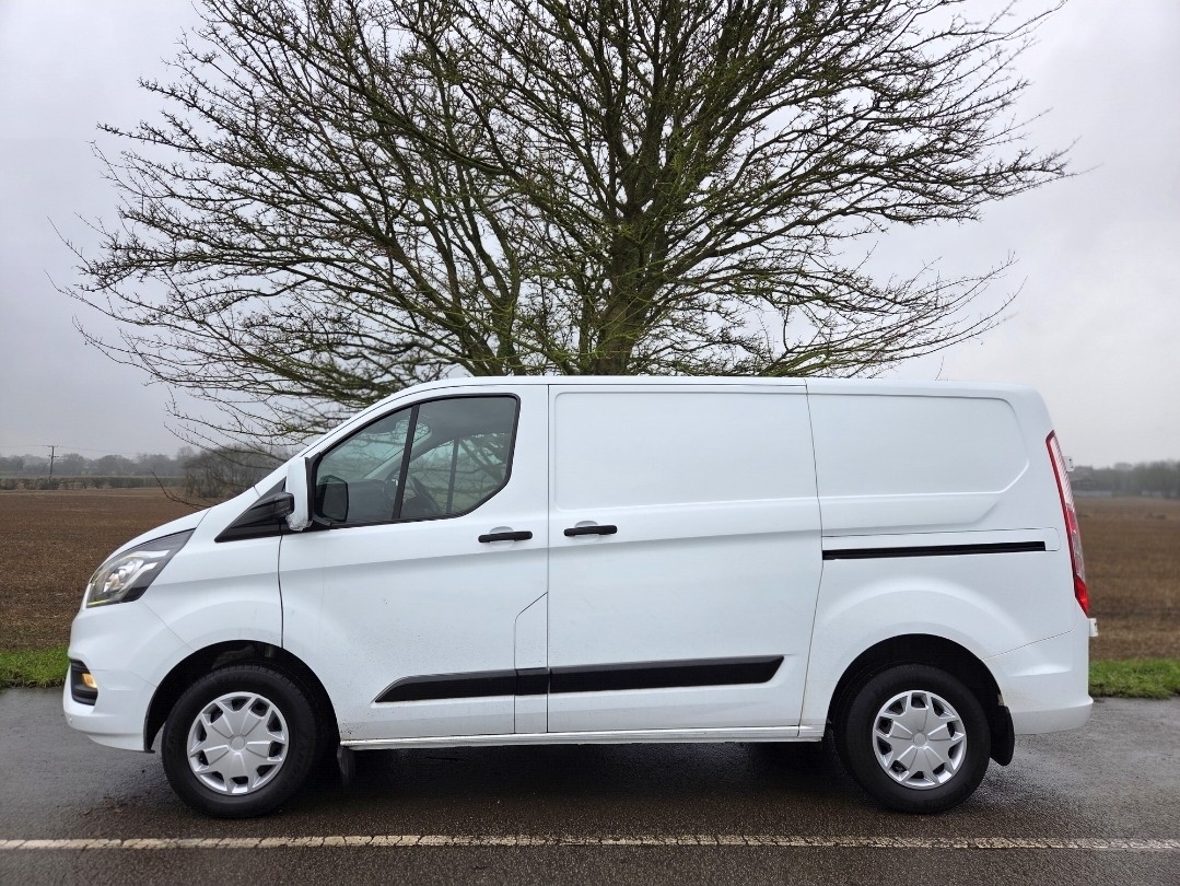 Used Ford Transit Custom 2019 for sale - 77649575: Photo 2