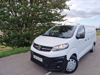 Vauxhall - Vivaro