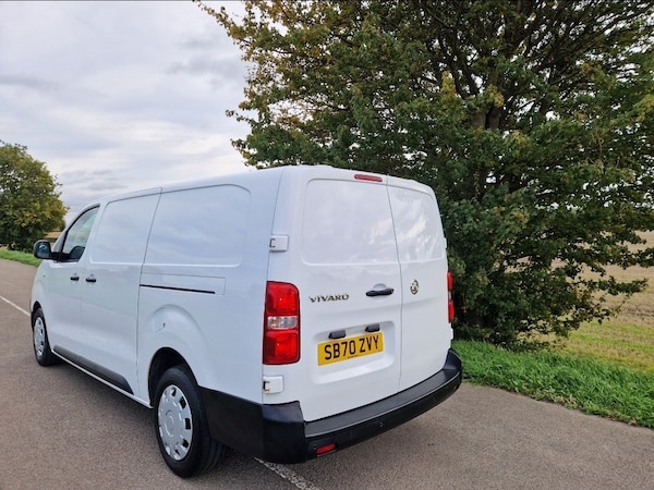 Used Vauxhall Vivaro 2021 for sale - 76225311: Photo 4