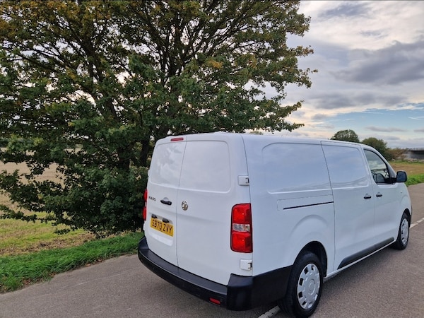 Used Vauxhall Vivaro 2021 for sale - 76225311: Photo 6
