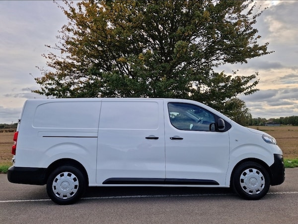 Used Vauxhall Vivaro 2021 for sale - 76225311: Photo 7