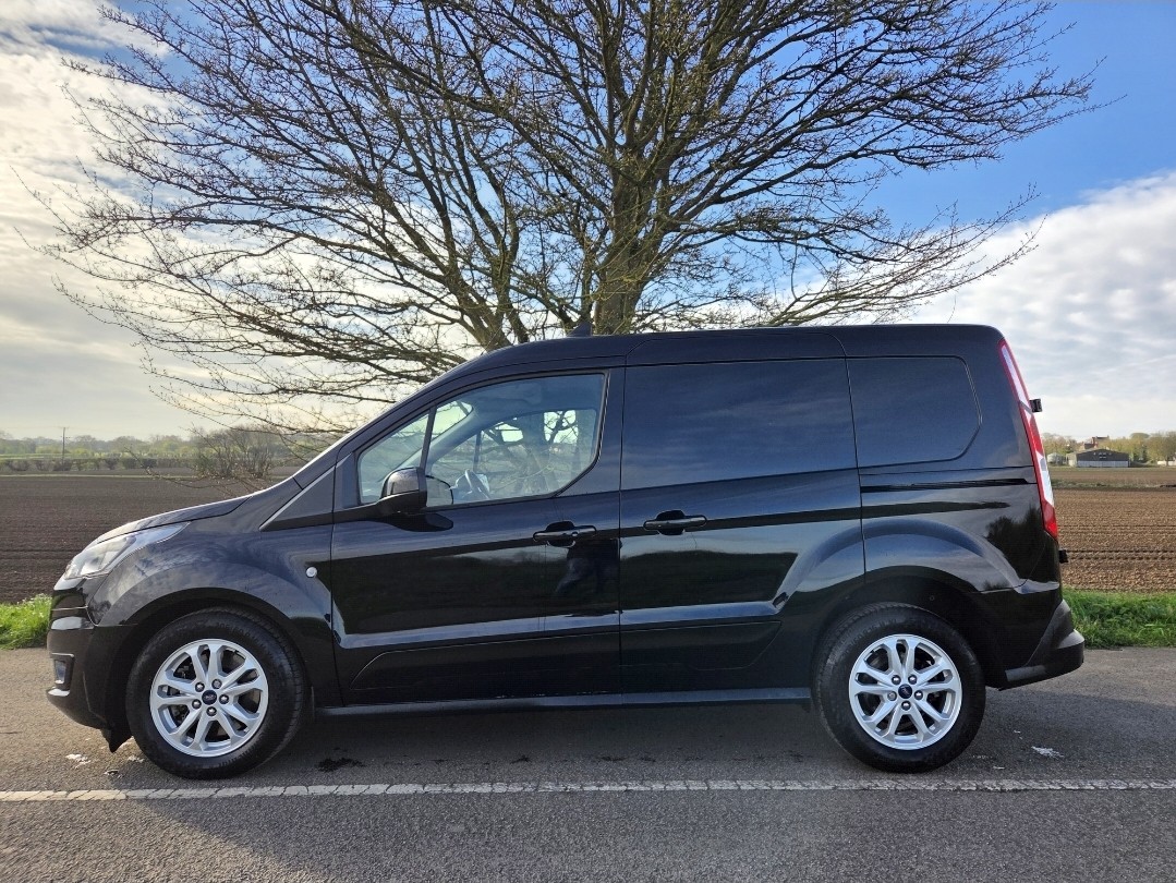 Used Ford Transit Connect 2024 for sale - 78070541: Photo 2