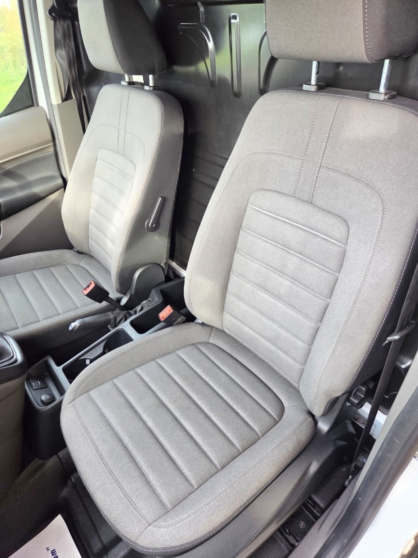 Used Ford Transit Connect 2021 for sale - 76418344: Photo 12