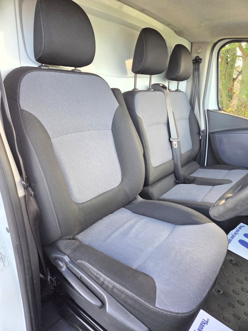 Used Vauxhall Vivaro 2019 for sale - 76673256: Photo 11