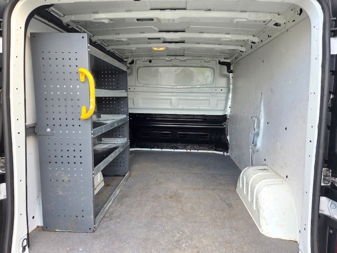 Used Vauxhall Vivaro 2019 for sale - 76673256: Photo 13