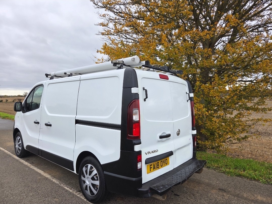 Used Vauxhall Vivaro 2018 for sale - 76471211: Photo 4