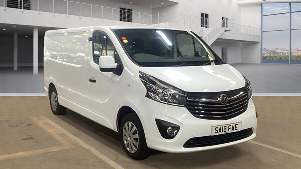 Used Vauxhall Vivaro 2018 for sale - 76192665: Photo 1